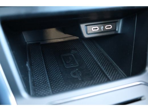 Volkswagen Polo 1.0 TSI Life | NAP! | BTW | DIGITAL | PDC VOOR & ACHTER | CARPLAY | ActivLease financial lease