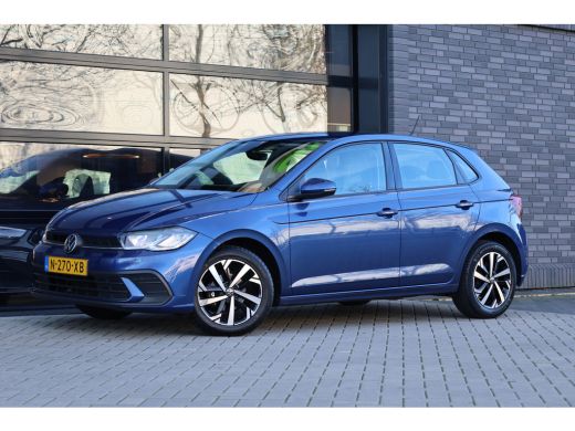 Volkswagen Polo 1.0 TSI Life | NAP! | BTW | DIGITAL | PDC VOOR & ACHTER | CARPLAY | ActivLease financial lease