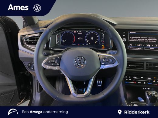 Volkswagen Taigo R-Line Edition 1.0 TSI 116 PK | Stoelverwarming | Camera | Sensoren voor en achter | ActivLease financial lease