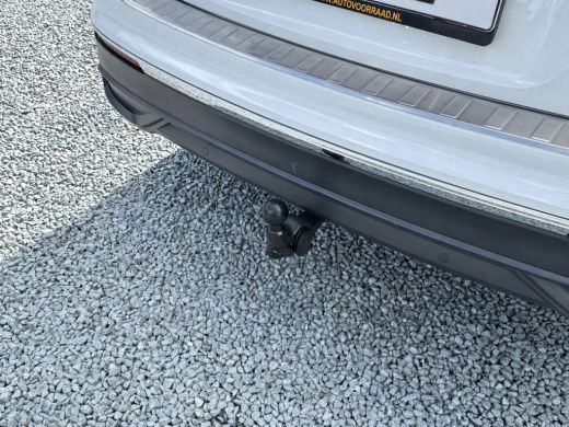 Volkswagen Tiguan E-Hybrid 245PK DSG LIFE NAVI/VIRTUAL/TREKHAAK ActivLease financial lease