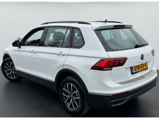 Volkswagen Tiguan E-Hybrid 245PK DSG LIFE NAVI/VIRTUAL/TREKHAAK ActivLease financial lease