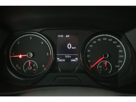 Volkswagen Transporter 2.0 TDI L2H1 | Airco | Cruise | Carplay | Parkeersensoren | Navi ActivLease financial lease