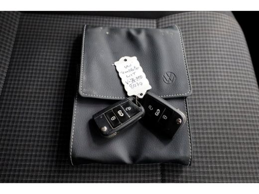 Volkswagen Transporter T6.1 2.0 TDI 204pk L1H1 DSG-Automaat 4Motion 4x4 LED/Airco/Navi/Camera 08-2022 ActivLease financial lease