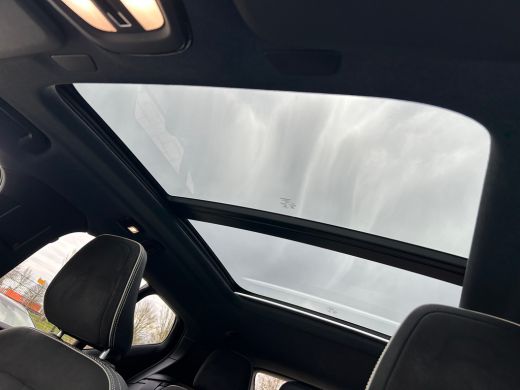 Volvo  XC40 Recharge P8 AWD R-Design | SoH 91% | Panoramadak | 360 Camera | Harman/Kardon | ActivLease financial lease