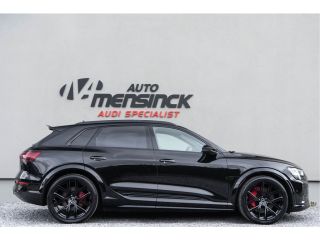 Audi SQ8 e-tron quattro / Panoramadak/ Bang & Olufsen Sound System/ Rode stiksels/ Head-up/ / Trekhaak/ 37...