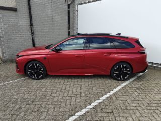 Peugeot 308 SW 1.6 Plug-in Hybrid 195 GT | 7,4 kW lader | Achteropkomend verkeer waarschuwing | Achteruitrijc...
