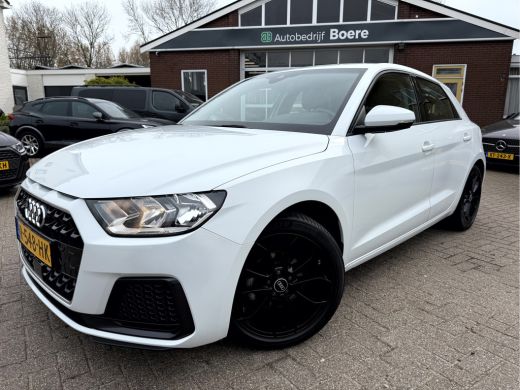 Audi A1 Sportback Sportback 25 TFSI Advanced edition 17''Lmv, Stoelverwarming, App Connect