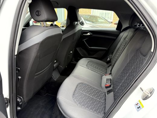 Audi A1 Sportback Sportback 25 TFSI Advanced edition 17''Lmv, Stoelverwarming, App Connect ActivLease financial lease