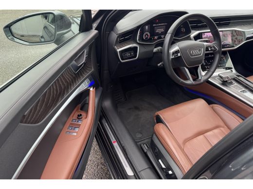 Audi A6 Avant 55 TFSI quattro S edition / BTW / PANO / FULL LED / S- LINE / CAMERA / ActivLease financial lease