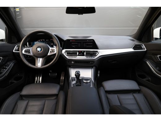 BMW 3 Serie 330e Business Edition Plus | BTW | NAP | M-SPORT | LASER | KEYLESS | 360 | LEDER | DEALER ONDH | ActivLease financial lease