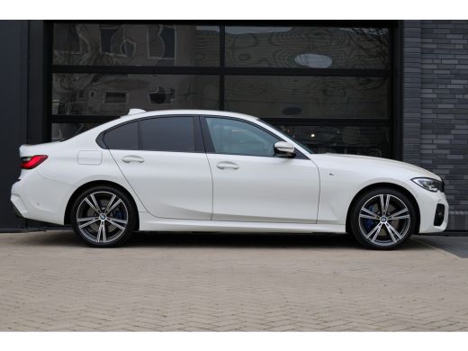 BMW 3 Serie 330e Business Edition Plus | BTW | NAP | M-SPORT | LASER | KEYLESS | 360 | LEDER | DEALER ONDH | ActivLease financial lease
