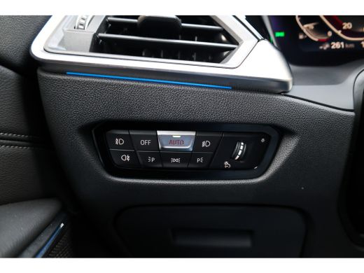 BMW 3 Serie 330e Business Edition Plus | BTW | NAP | M-SPORT | LASER | KEYLESS | 360 | LEDER | DEALER ONDH | ActivLease financial lease