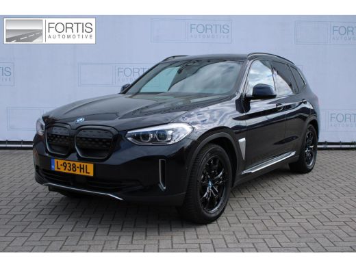 BMW iX3 Executive 80 kWh NL-AUTO SHADOW LINE | PANODAK | LEDER