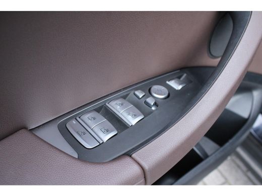 BMW iX3 Executive 80 kWh NL-AUTO SHADOW LINE | PANODAK | LEDER ActivLease financial lease