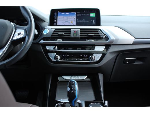BMW iX3 Executive 80 kWh NL-AUTO SHADOW LINE | PANODAK | LEDER ActivLease financial lease