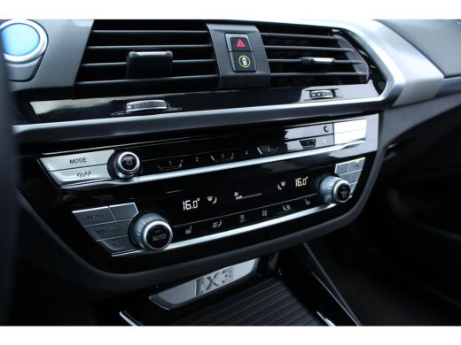 BMW iX3 Executive 80 kWh NL-AUTO SHADOW LINE | PANODAK | LEDER ActivLease financial lease