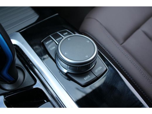 BMW iX3 Executive 80 kWh NL-AUTO SHADOW LINE | PANODAK | LEDER ActivLease financial lease