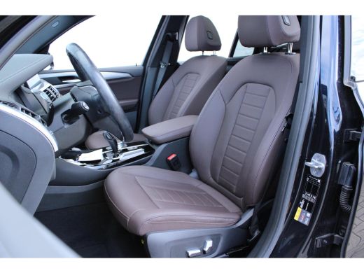 BMW iX3 Executive 80 kWh NL-AUTO SHADOW LINE | PANODAK | LEDER ActivLease financial lease