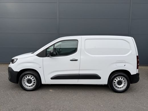 Citroën Berlingo 130pk Club (Camera - Navigatie - Laadruimte betimmering - 3-zits - Parkeersensoren V+A - Airco - ... ActivLease financial lease