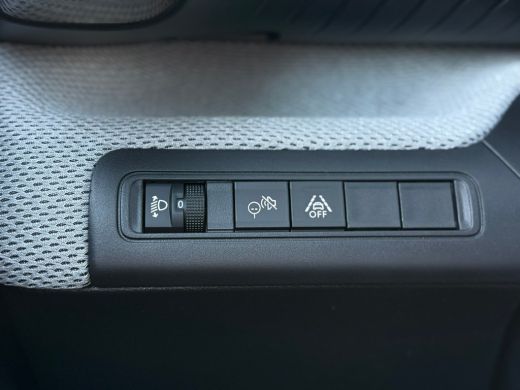 Citroën &euml;-C3 Plus 113pk Comfort Range 44 kWh Cruise control | Parkeer sensoren achter | Apple carplay & Androi... ActivLease financial lease