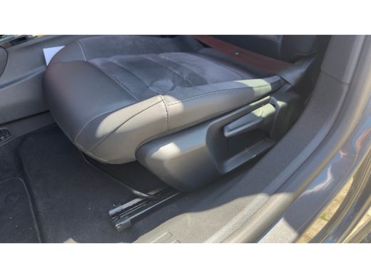 Citroën &euml;-C4 &euml;-Series 54 kWh Extended range | 98% SOH | Parkeersensoren ActivLease financial lease