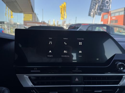 Citroën &euml;-C4 Live 50 kWh NL-AUTO | SOH 95% | NAVI ActivLease financial lease