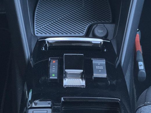 Citroën &euml;-C4 Live 50 kWh NL-AUTO | SOH 95% | NAVI ActivLease financial lease