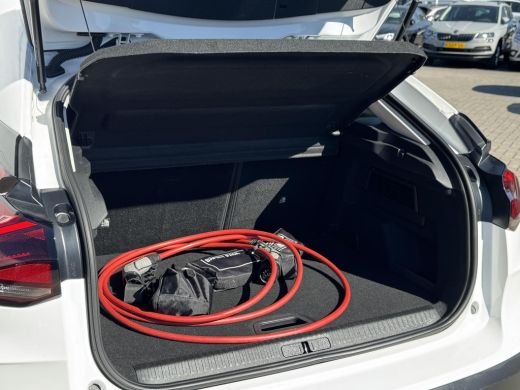 Citroën &euml;-C4 Live 50 kWh NL-AUTO | SOH 95% | NAVI ActivLease financial lease