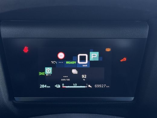 Citroën &euml;-C4 Live 50 kWh NL-AUTO | SOH 95% | NAVI ActivLease financial lease