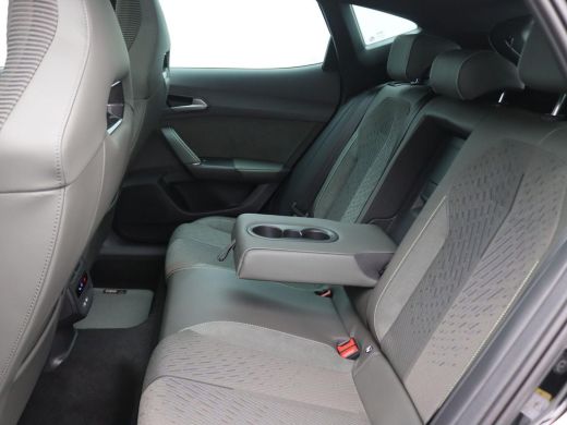 CUPRA Formentor 1.5 TSI e-Hybrid VZ Tribe Edition 204PK DSG Pano-Schuifdak, Trekhaak, Keyless, Memorystoelen, 19"... ActivLease financial lease