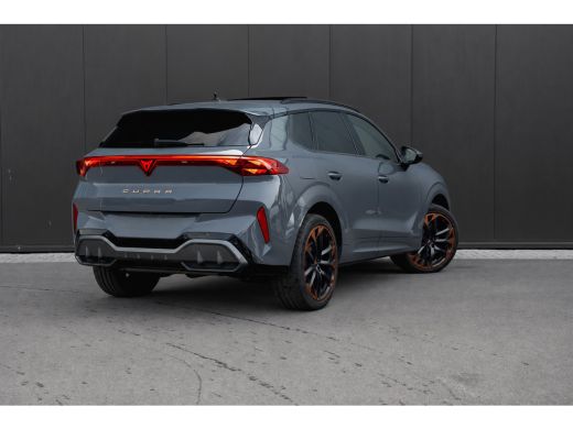 CUPRA Terramar 1.5 TSI e-Hybrid 272pk VZ Performance | Panoramadak | Trekhaak | 360 Camera | Sennheiser | 20" ActivLease financial lease