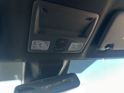 Ford Focus 1.0 ST Line Business | Winterpack | Camera | Cruise Control | CarPlay | | Cruise control | LED da... ActivLease financial lease