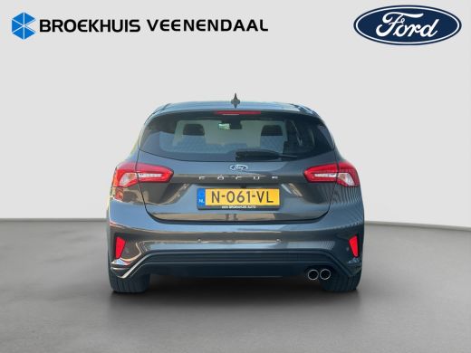 Ford Focus 1.0 ST Line Business | Winterpack | Camera | Cruise Control | CarPlay | | Cruise control | LED da... ActivLease financial lease