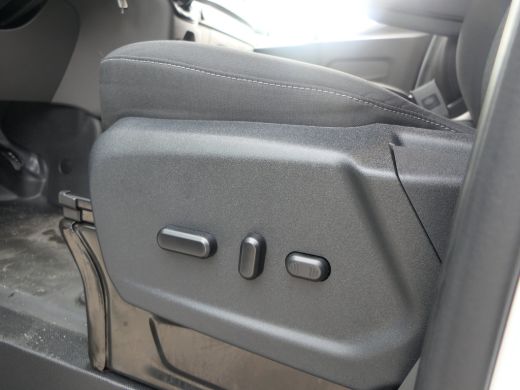 Ford Transit 350 2.0 TDCI L4H3 Trend RWD | Achterwielaandrijving | Navigatie | Trekhaak | Elektrische Stoel | ... ActivLease financial lease