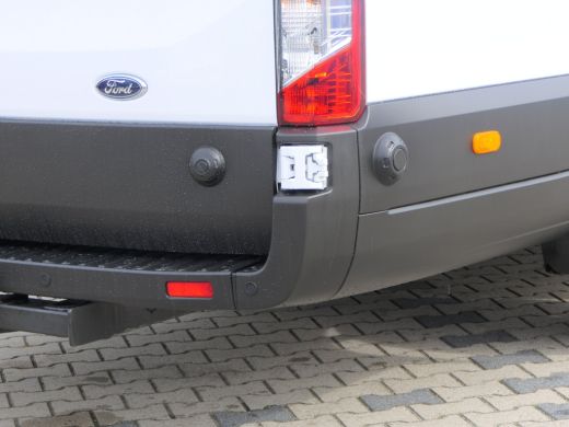 Ford Transit 350 2.0 TDCI L4H3 Trend RWD | Achterwielaandrijving | Navigatie | Trekhaak | Elektrische Stoel | ... ActivLease financial lease