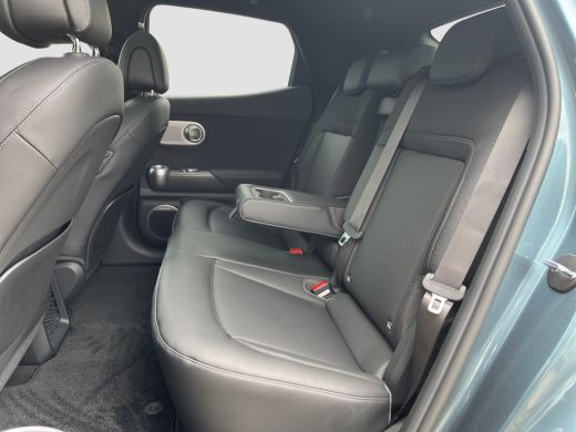 Genesis GV60 84 kWh 229pk Long Range RWD Single Motor Premium | V2L | Leder | Bang & Olufsen | Panoramadak | C... ActivLease financial lease
