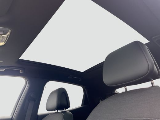 Genesis GV60 84 kWh 229pk Long Range RWD Single Motor Premium | V2L | Leder | Bang & Olufsen | Panoramadak | C... ActivLease financial lease
