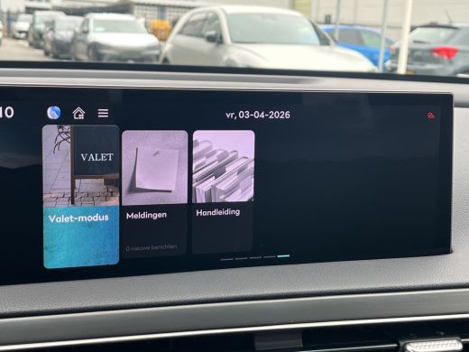 Genesis GV60 84 kWh 229pk Long Range RWD Single Motor Premium | V2L | Leder | Bang & Olufsen | Panoramadak | C... ActivLease financial lease