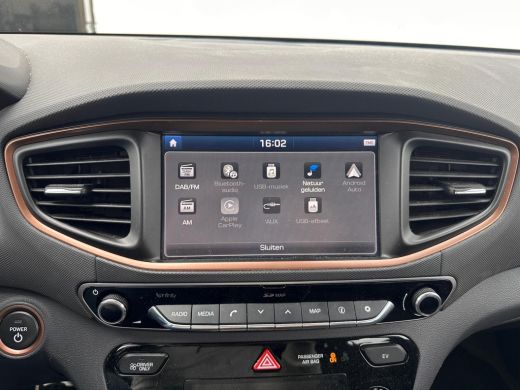 Hyundai IONIQ Comfort EV NL-AUTO | WINTERBANDEN | ECC | SOH 99% ActivLease financial lease