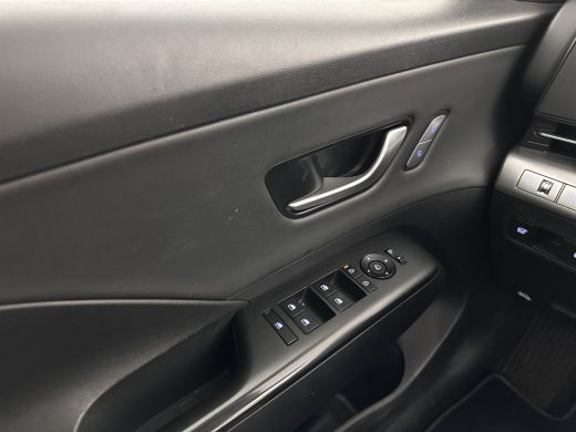 Hyundai Kona 1.6 GDI HEV Premium (INCL-BTW) Aut.*LEATHER | FULL-LED | NAVI-FULLMAP | DAB | ADAPTIVE-CRUISE | K... ActivLease financial lease