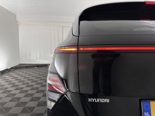 Hyundai Kona 1.6 GDI HEV Premium (INCL-BTW) Aut.*LEATHER | FULL-LED | NAVI-FULLMAP | DAB | ADAPTIVE-CRUISE | K... ActivLease financial lease