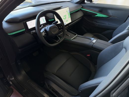 Lynk & Co 08 2026 345PK MORE 200KM NW AUTO HYBRIDE MASSAGE STOEL VERW/VENTILATIE PANO MATRIX LED HARMAN KARDON... ActivLease financial lease