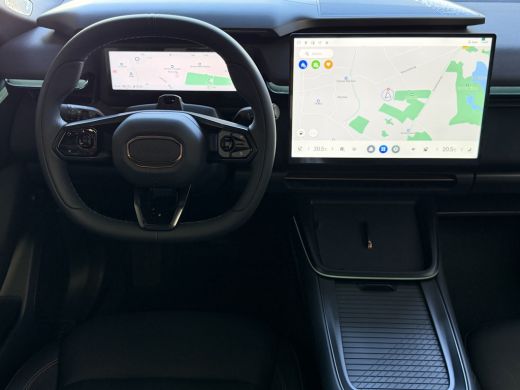 Lynk & Co 08 Lynk & Co 08 MORE PHEV PANO MATRIX LED HARMAN KARDON 360&deg;CAM | PHEV ActivLease financial lease