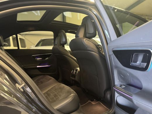 Mercedes-Benz C-Klasse 200 AMG Line / PANO /360 CAMERA / TREKHAAK / MEMORY / ActivLease financial lease