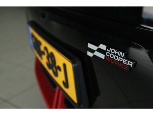 Mini Electric Cooper E John Cooper Works M 40.7 kWh | Adapt. Cruise | Harman & Kardon | Panoramadak | Stoel+Stu... ActivLease financial lease