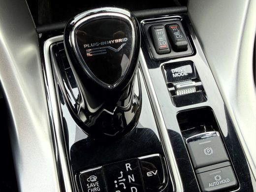 Mitsubishi Eclipse Cross 2.4 PHEV First Edition NL. Auto, 42600km ActivLease financial lease