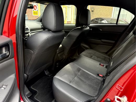 Mitsubishi Eclipse Cross 2.4 PHEV First Edition NL. Auto, 42600km ActivLease financial lease