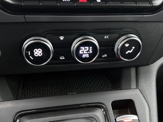 Nissan Townstar N-Connecta L2 45 kWh 100% EV. / Pdc.+Camera / Airco-ecc./ Radio-multimedia / Schuifdeur rechts / ... ActivLease financial lease