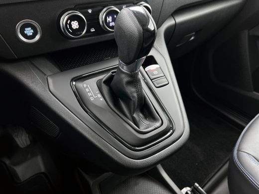 Nissan Townstar N-Connecta L2 45 kWh 100% EV. / Pdc.+Camera / Airco-ecc./ Radio-multimedia / Schuifdeur rechts / ... ActivLease financial lease