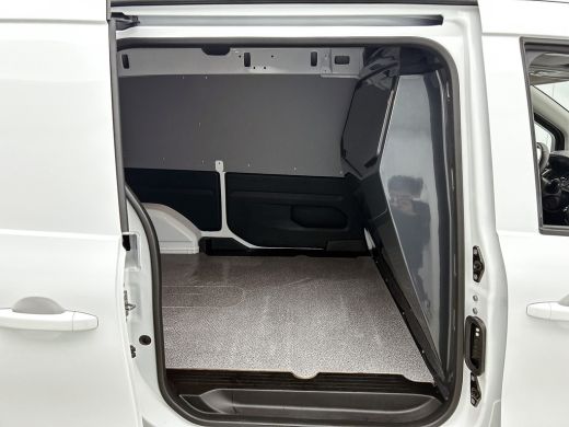 Nissan Townstar N-Connecta L2 45 kWh 100% EV. / Pdc.+Camera / Airco-ecc./ Radio-multimedia / Schuifdeur rechts / ... ActivLease financial lease